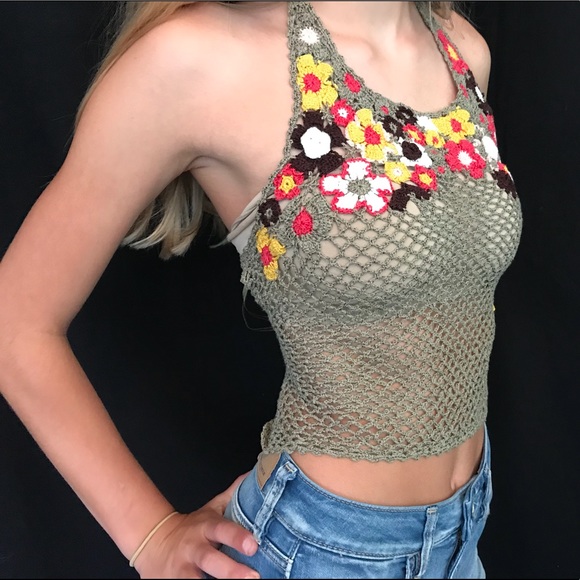 NWT Floral Crochet Halter Top - Picture 2 of 15
